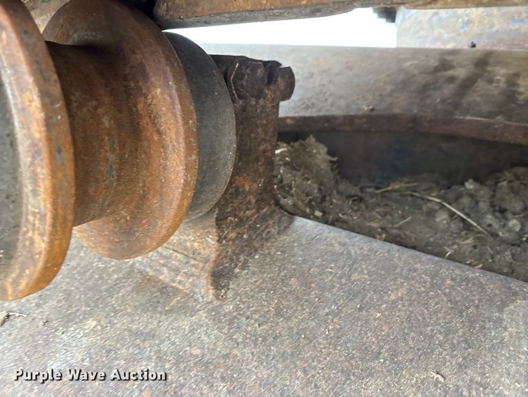 image for item EA7851 2017 Komatsu PC490LC-11 excavator