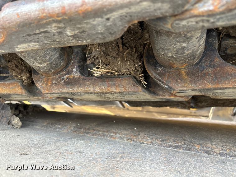 image for item EA7851 2017 Komatsu PC490LC-11 excavator