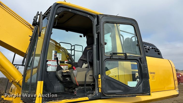 image for item EA7853 2018 Komatsu PC360LC-11 excavator