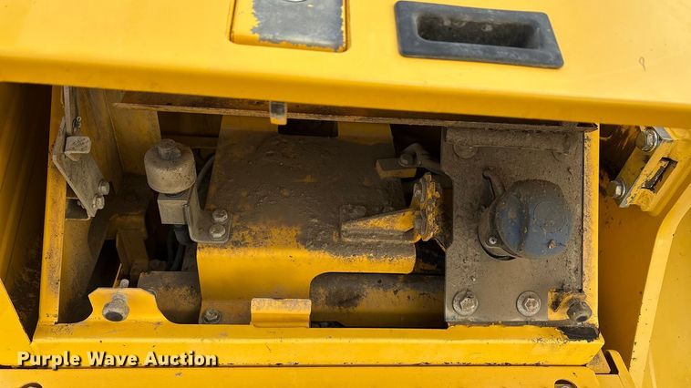 image for item EA7853 2018 Komatsu PC360LC-11 excavator