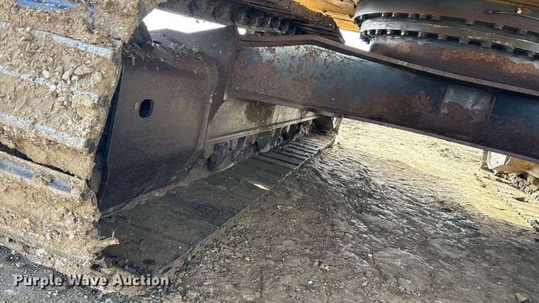 image for item EA7853 2018 Komatsu PC360LC-11 excavator