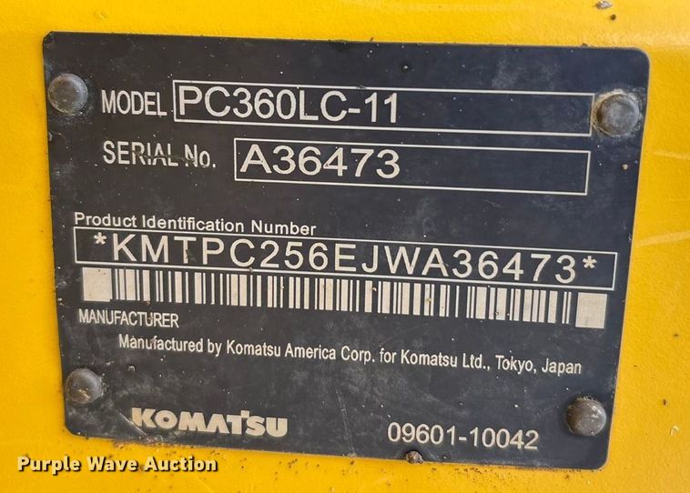 image for item EA7853 2018 Komatsu PC360LC-11 excavator