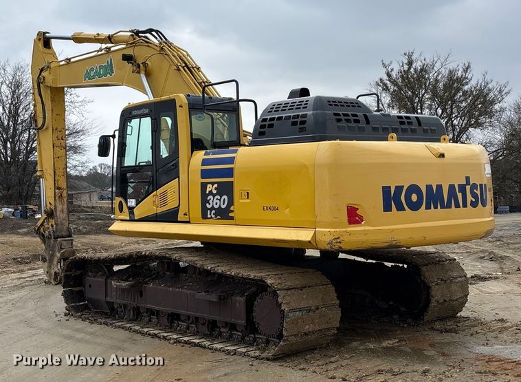 image for item EA7854 2019 Komatsu PC360LC-11 excavator
