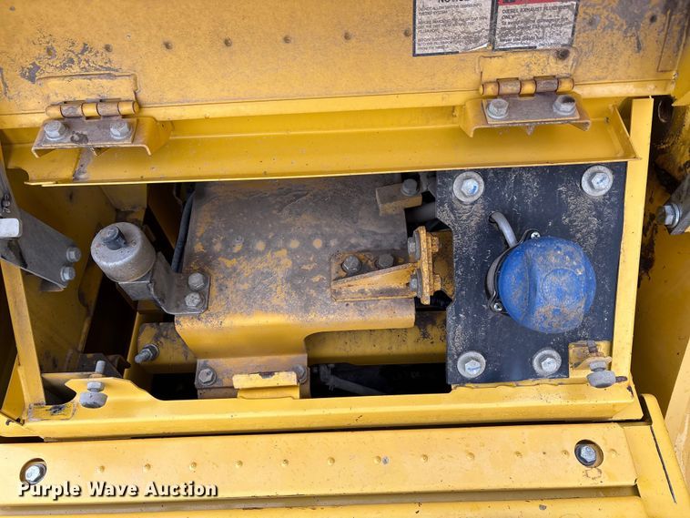 image for item EA7854 2019 Komatsu PC360LC-11 excavator
