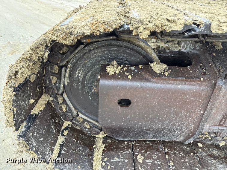 image for item EA7854 2019 Komatsu PC360LC-11 excavator