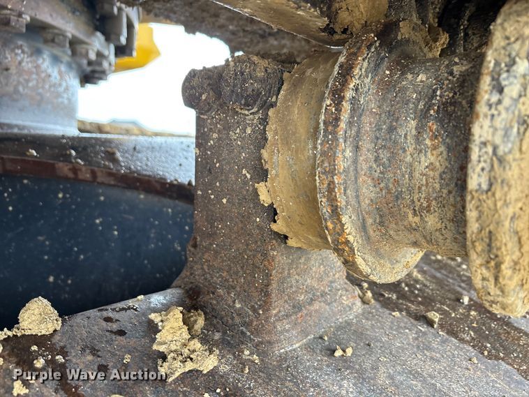 image for item EA7854 2019 Komatsu PC360LC-11 excavator