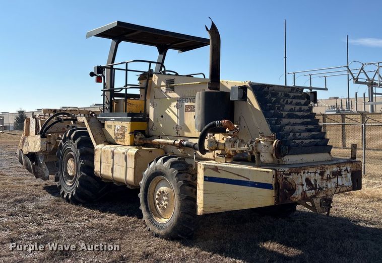 image for item EA7861 2005 Bomag MPH454R soil stabilizer / reclaimer
