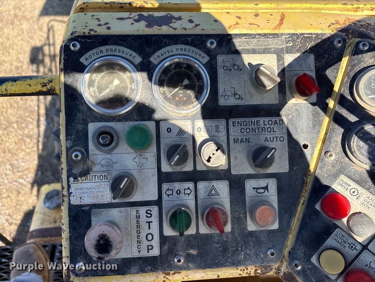 image for item EA7861 2005 Bomag MPH454R soil stabilizer / reclaimer