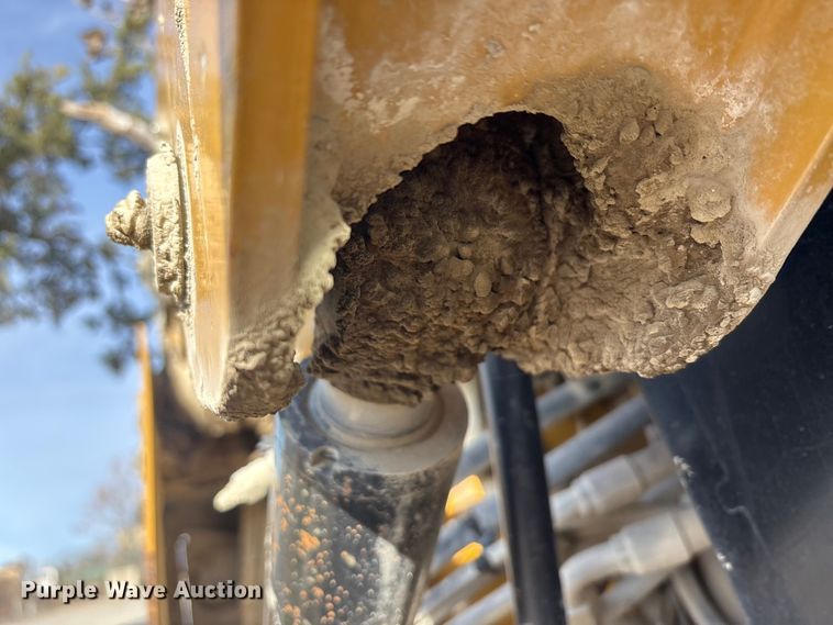 image for item EA7867 2018 Caterpillar 262D skid steer loader