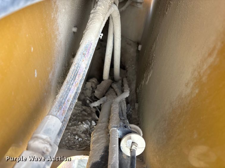 image for item EA7867 2018 Caterpillar 262D skid steer loader