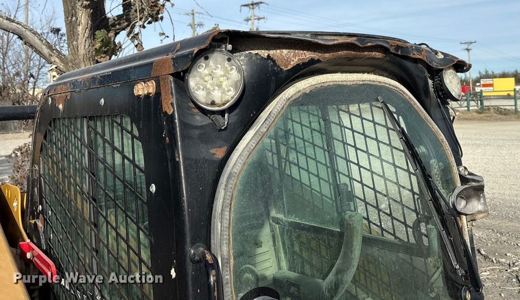 image for item EA7867 2018 Caterpillar 262D skid steer loader