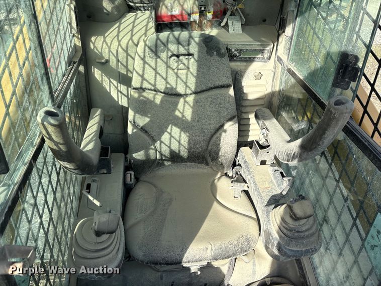 image for item EA7867 2018 Caterpillar 262D skid steer loader