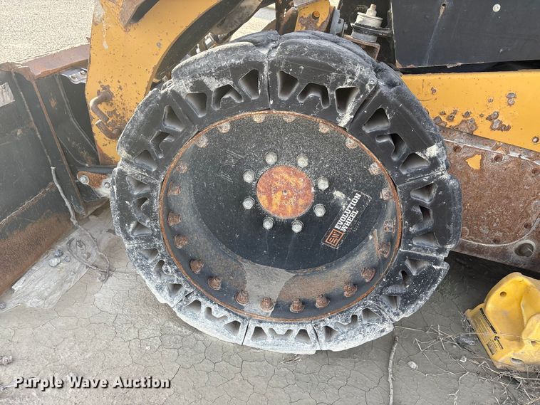 image for item EA7867 2018 Caterpillar 262D skid steer loader