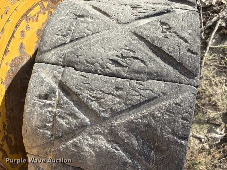 image for item EA7867 2018 Caterpillar 262D skid steer loader