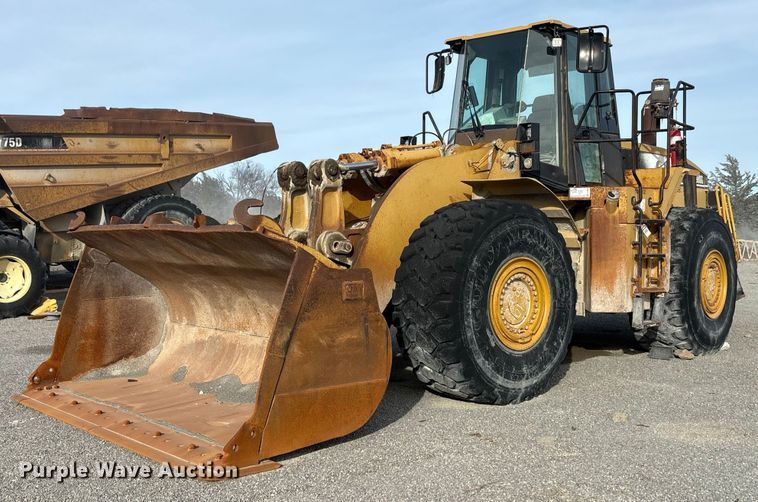 image for item EA7868 2000 Caterpillar 980G wheel loader