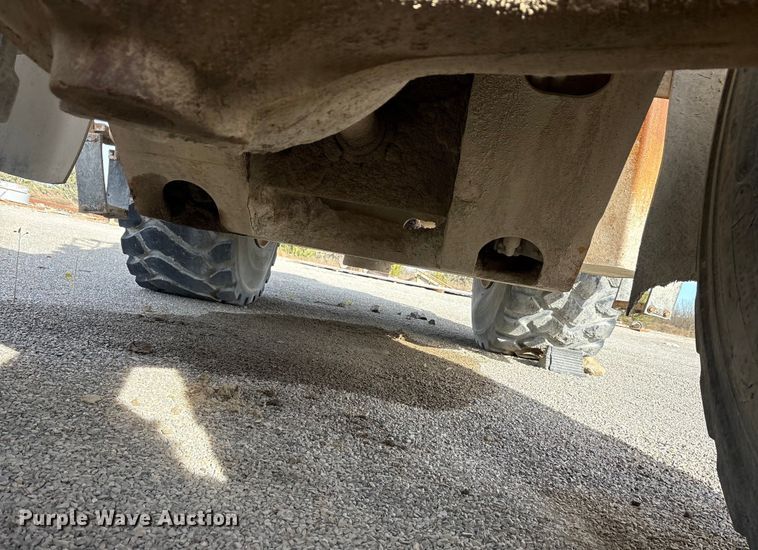 image for item EA7868 2000 Caterpillar 980G wheel loader