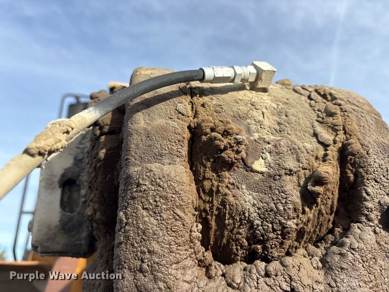 image for item EA7868 2000 Caterpillar 980G wheel loader