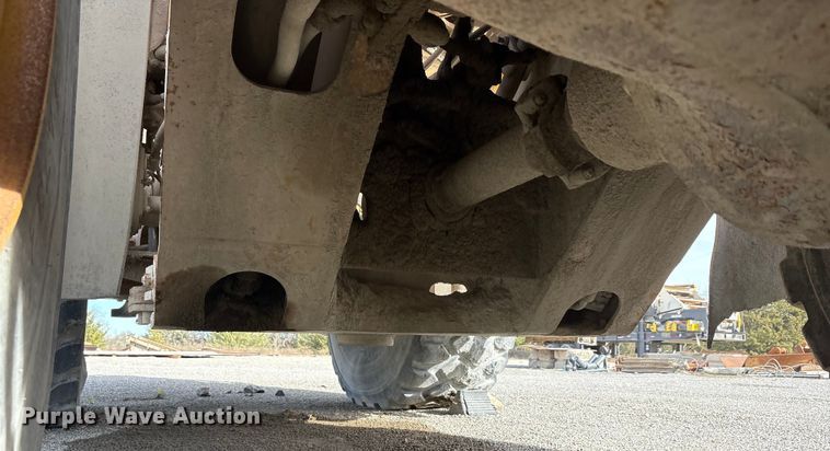 image for item EA7868 2000 Caterpillar 980G wheel loader