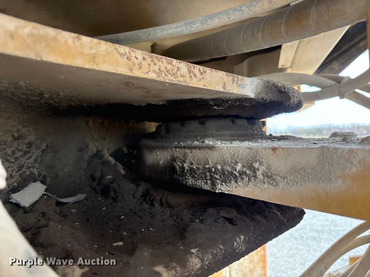 image for item EA7868 2000 Caterpillar 980G wheel loader