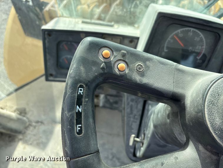 image for item EA7868 2000 Caterpillar 980G wheel loader