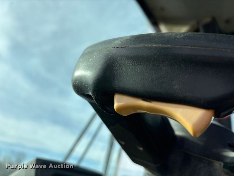 image for item EA7868 2000 Caterpillar 980G wheel loader