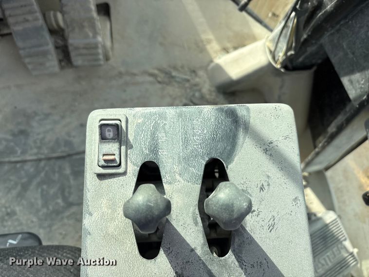 image for item EA7868 2000 Caterpillar 980G wheel loader