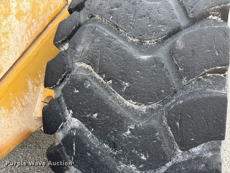 image for item EA7868 2000 Caterpillar 980G wheel loader