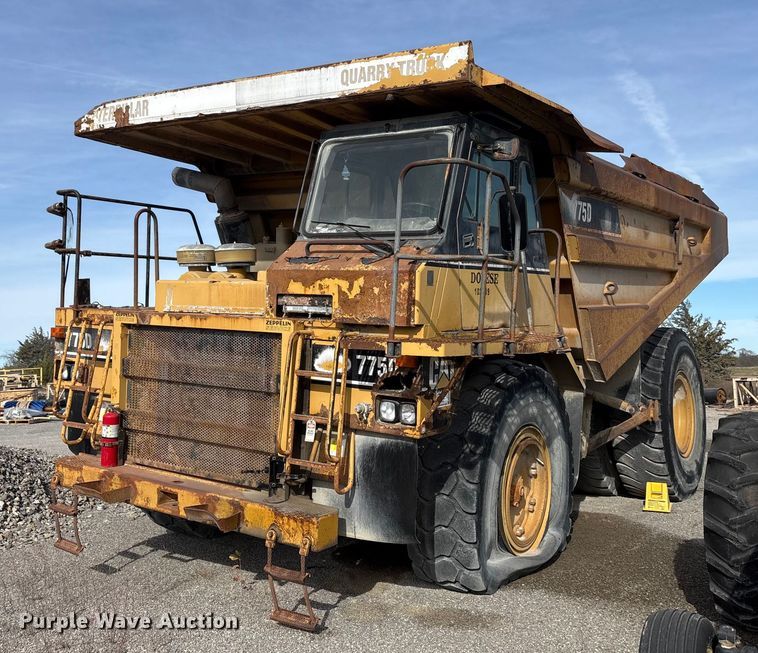 image for item EA7869 1997 Caterpillar 775D haul truck