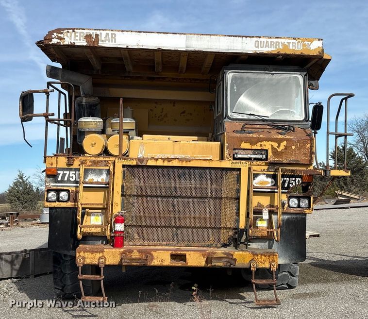 image for item EA7869 1997 Caterpillar 775D haul truck