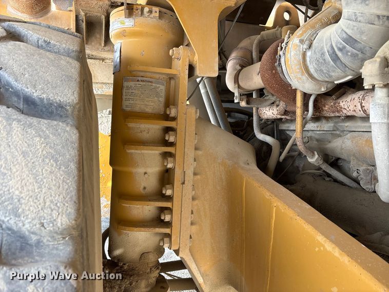 image for item EA7869 1997 Caterpillar 775D haul truck