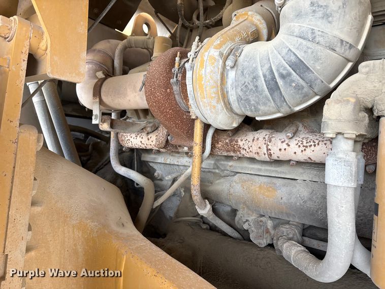 image for item EA7869 1997 Caterpillar 775D haul truck