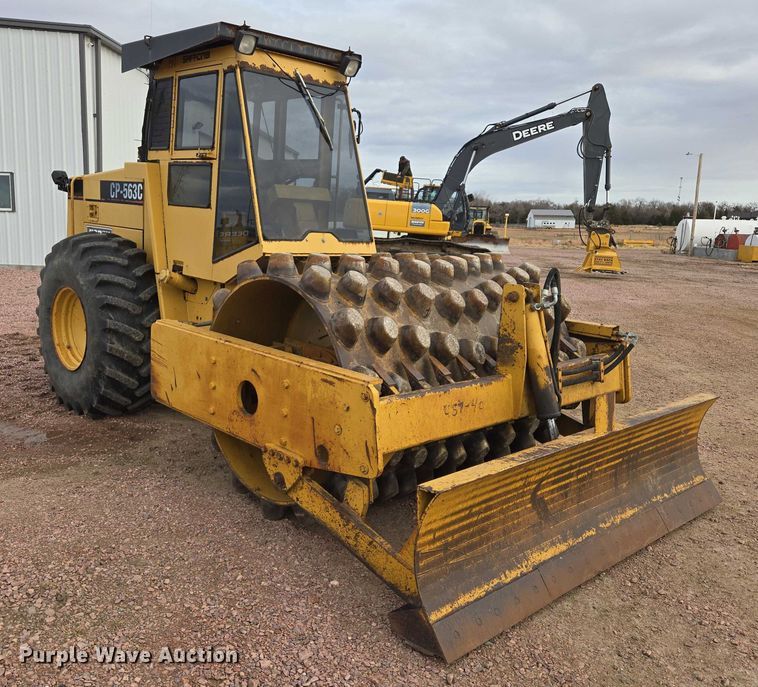 image for item EB1190 1996 Caterpillar CP-563C single drum vibratory roller