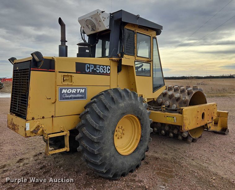 image for item EB1190 1996 Caterpillar CP-563C single drum vibratory roller