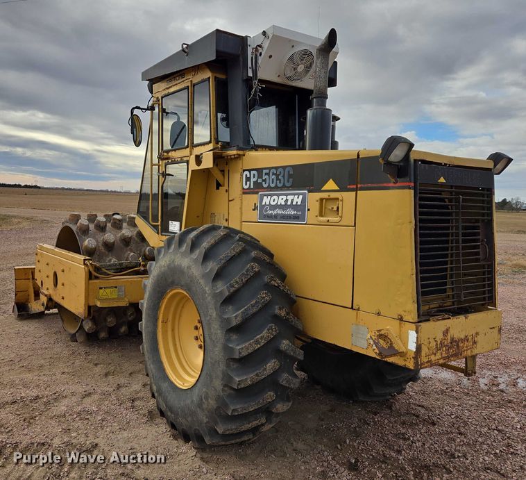 image for item EB1190 1996 Caterpillar CP-563C single drum vibratory roller