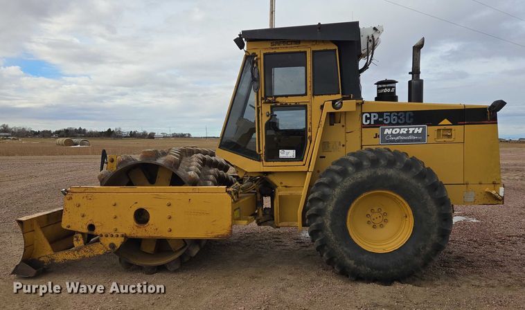 image for item EB1190 1996 Caterpillar CP-563C single drum vibratory roller