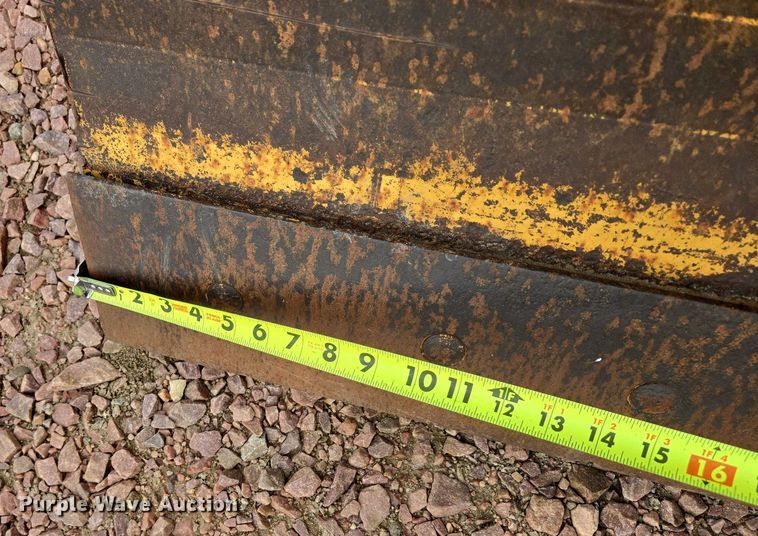 image for item EB1190 1996 Caterpillar CP-563C single drum vibratory roller