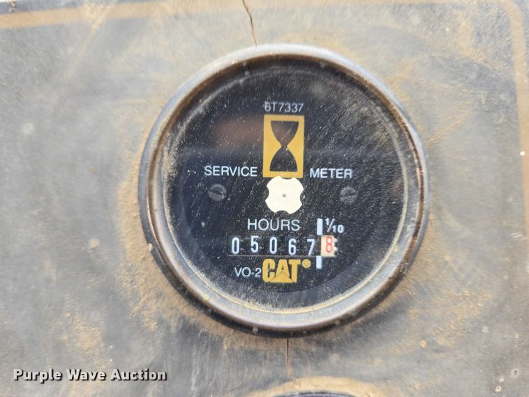 image for item EB1190 1996 Caterpillar CP-563C single drum vibratory roller