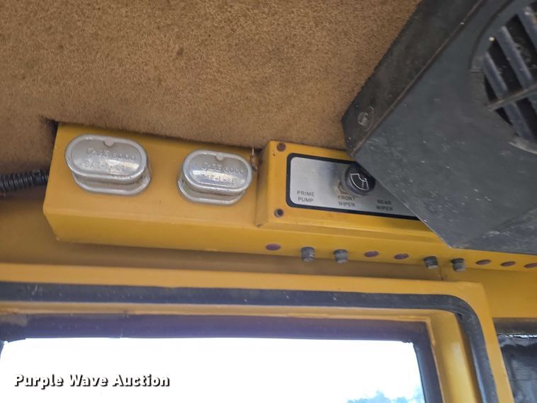 image for item EB1190 1996 Caterpillar CP-563C single drum vibratory roller