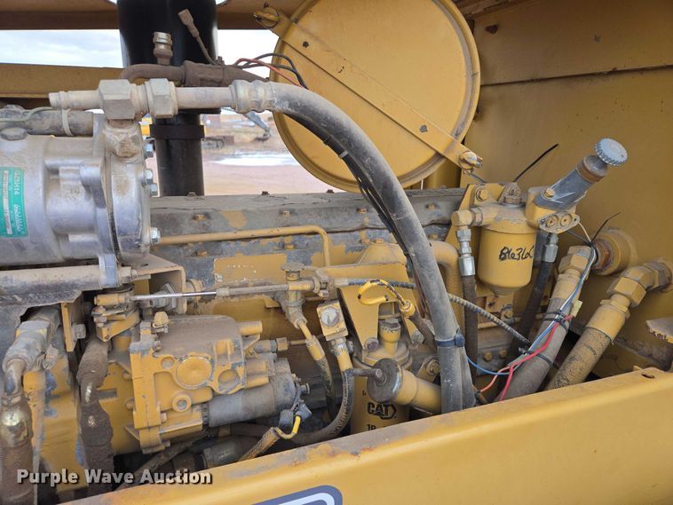 image for item EB1190 1996 Caterpillar CP-563C single drum vibratory roller