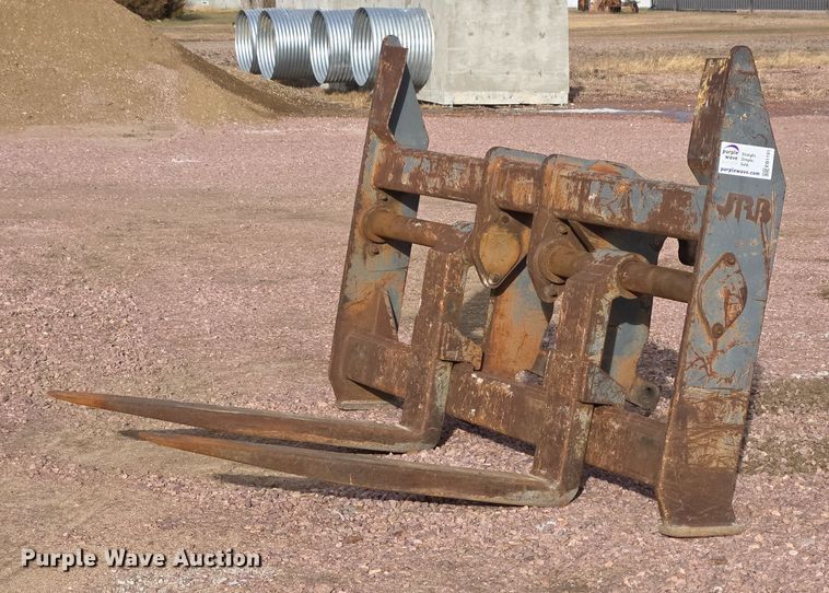 image for item EB1191 JRB wheel loader forks