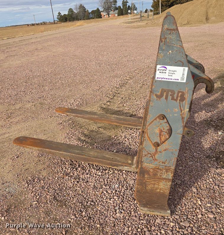 image for item EB1191 JRB wheel loader forks