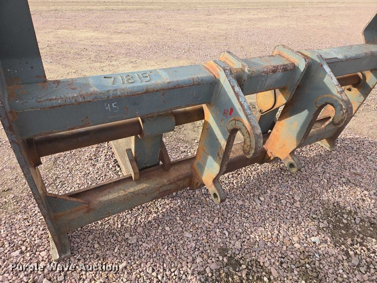 image for item EB1191 JRB wheel loader forks