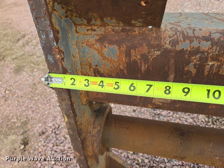 image for item EB1191 JRB wheel loader forks