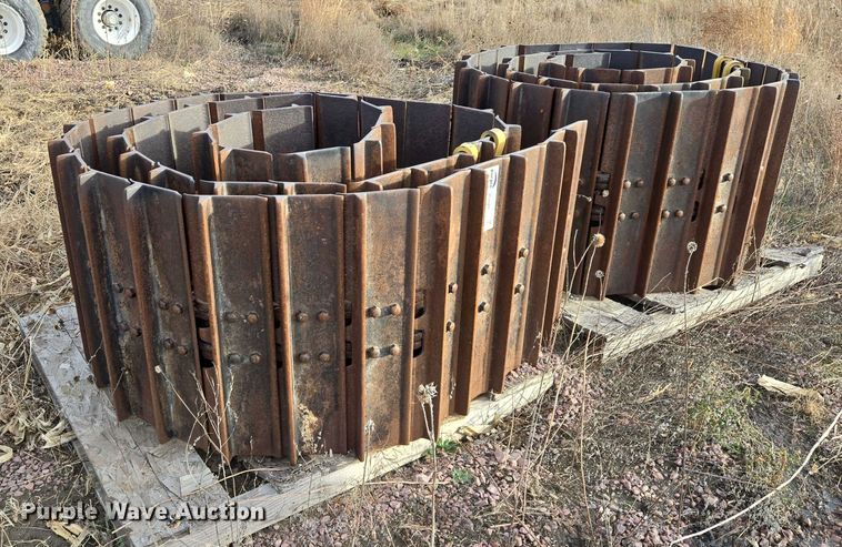 image for item EB1193 Caterpillar system 1 track group