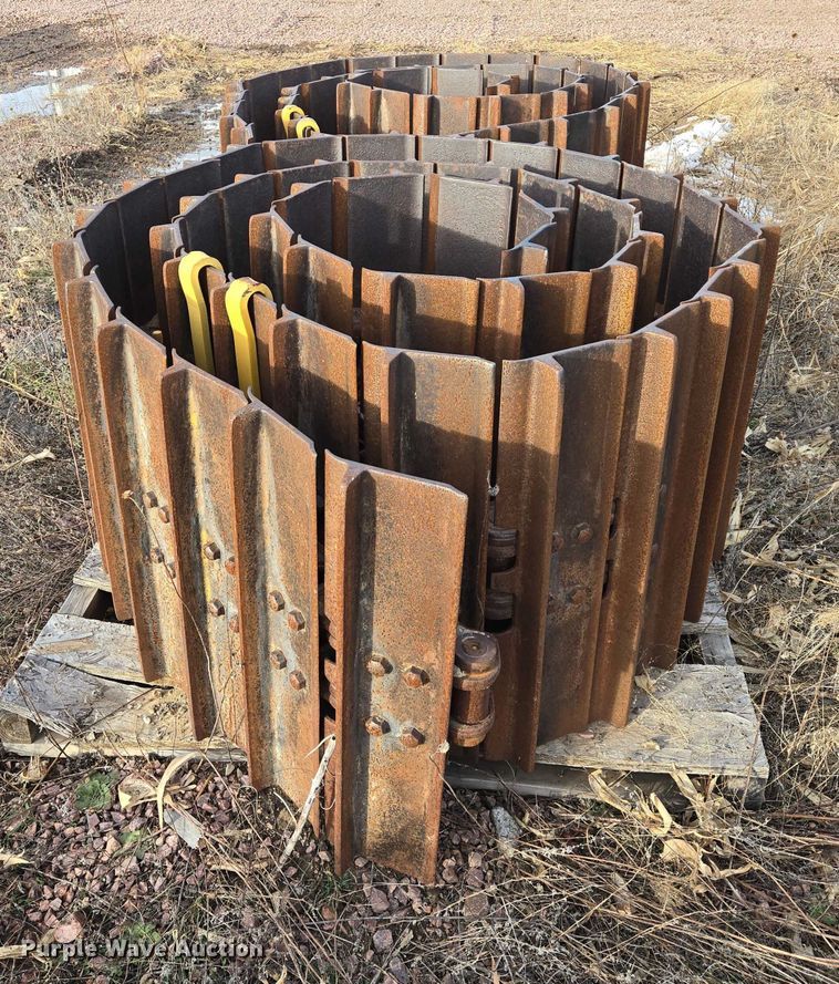 image for item EB1193 Caterpillar system 1 track group