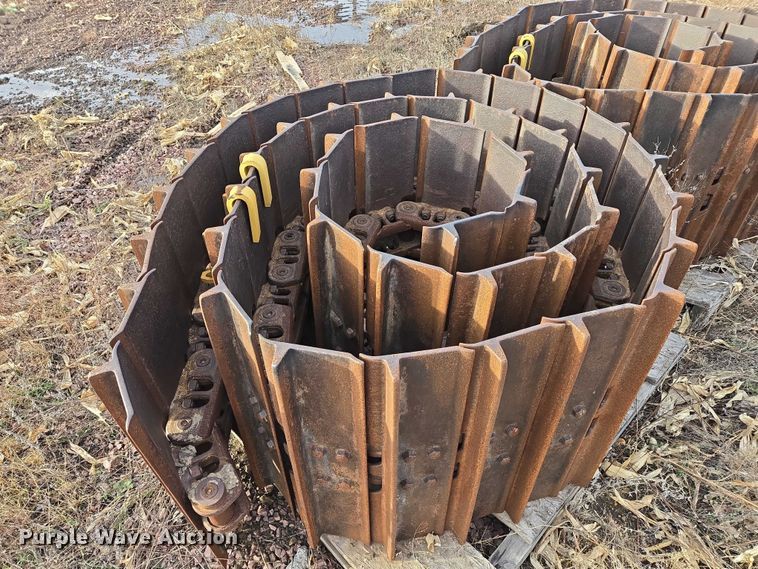 image for item EB1193 Caterpillar system 1 track group