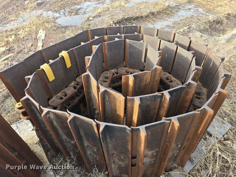 image for item EB1193 Caterpillar system 1 track group