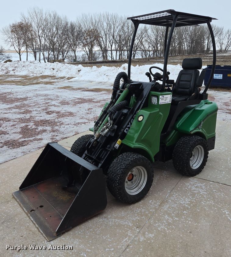 image for item EB1194 Taian DY620 compact wheel loader