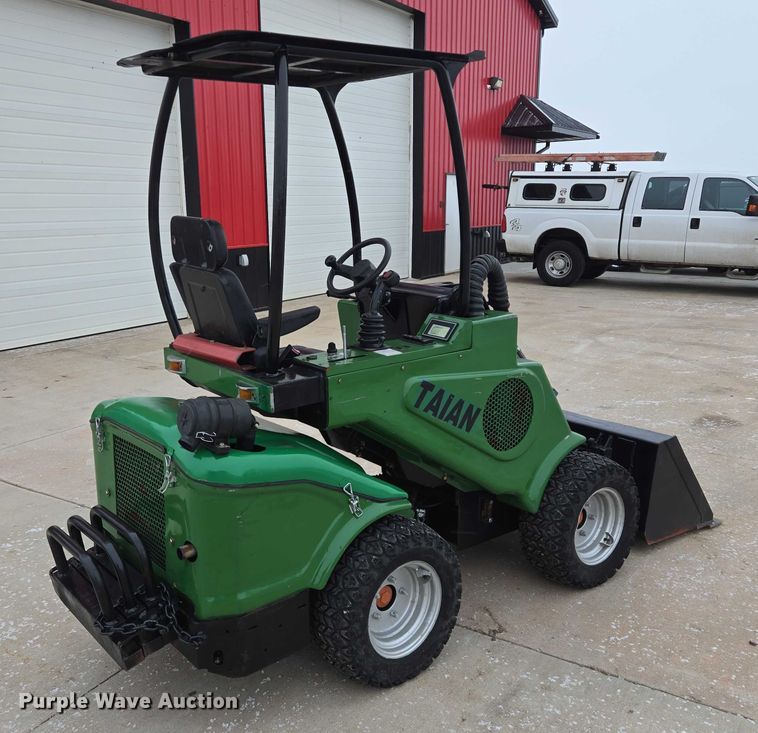 image for item EB1194 Taian DY620 compact wheel loader