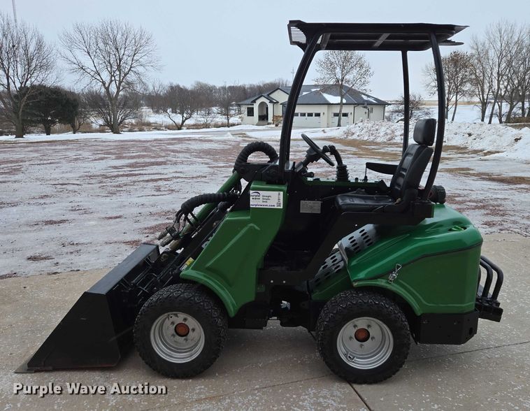 image for item EB1194 Taian DY620 compact wheel loader